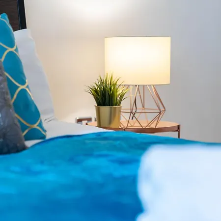 Two Bed - Parking - City Centre - Netflix - 81um Apartment Birmingham